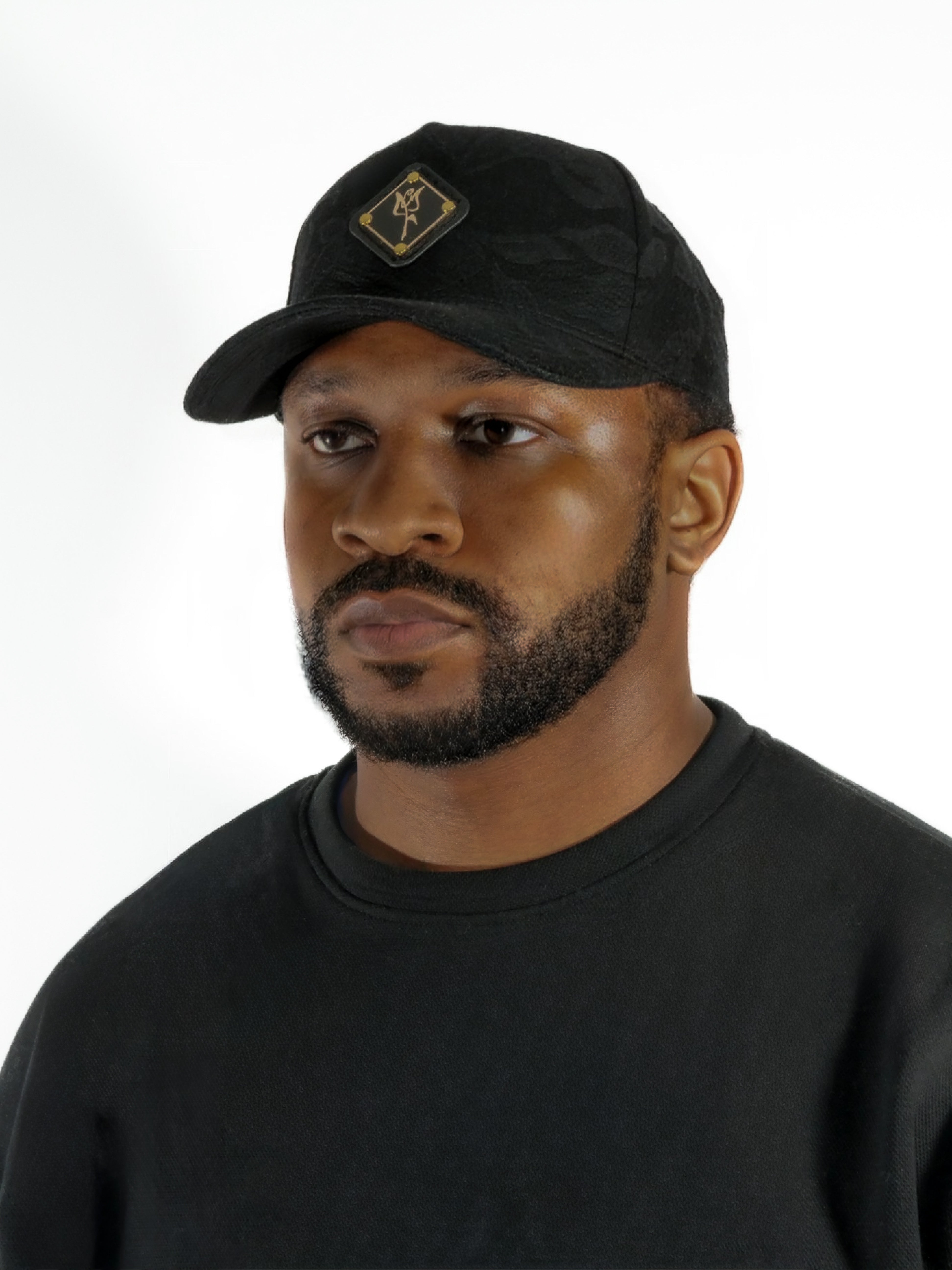 OBSIDIAN ROSE HAT